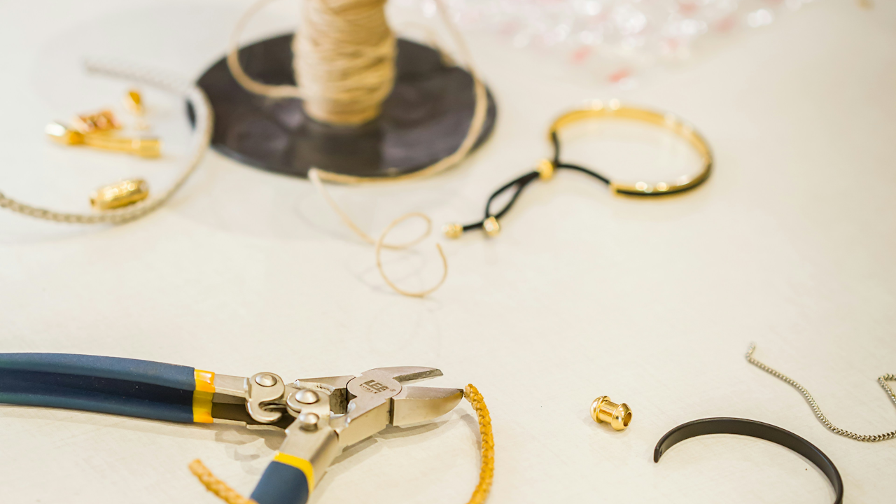 DIY Jewelry Ideas Using Everyday Materials