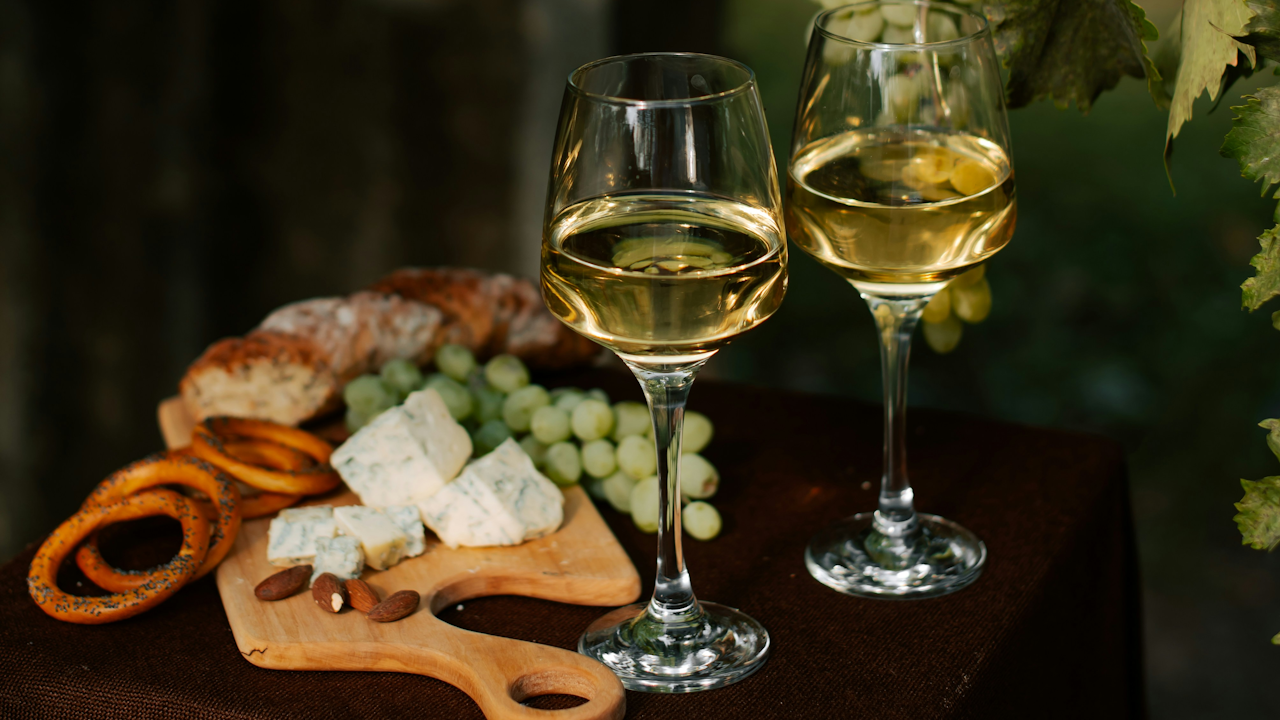 How to Pair Wine With Cheese Like a Pro