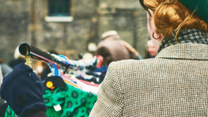 Vintage Fashion: Dressing Like It’s 1975